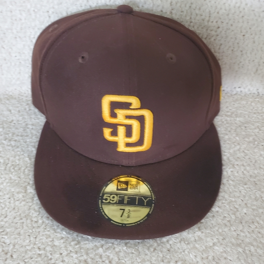 Official On Field San Diego Padres Baseball Cap 7.5